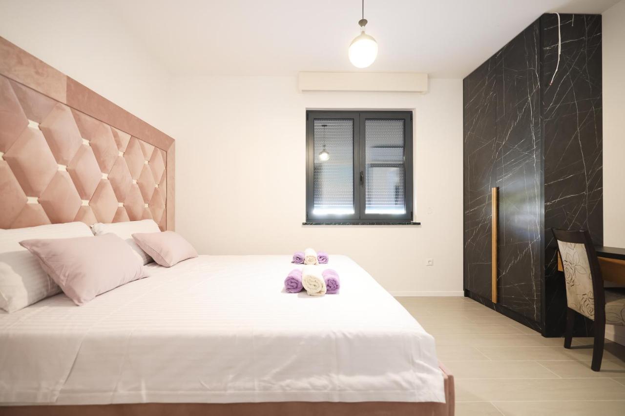 Bliss Apartment